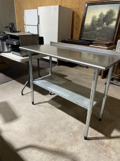 Stainless steel food prep table