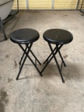 2 folding stools