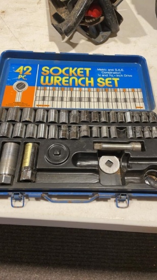 Socket set