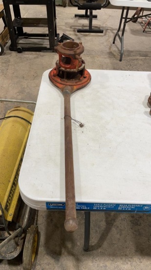 Rigid pipe threader