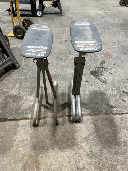 Pair of RIDGID portable work supports
