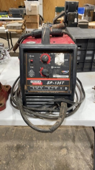 Lincoln SP-135T wire welder