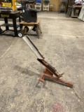 Clay target thrower