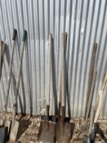 Lot of 4 shovels