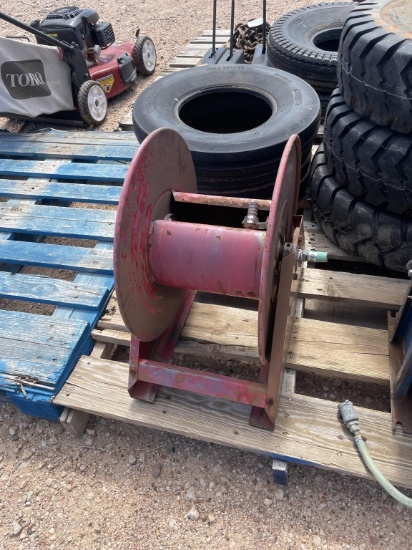 Hose reel