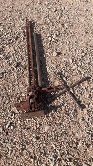 High lift jack & 4-way lug wrench