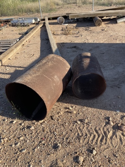 2 pieces of steel pipe