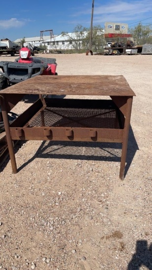 4ftx4ft steel work table