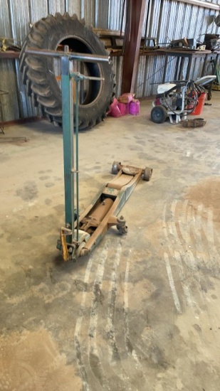 Floor jack