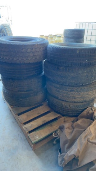 Lot of misc tires