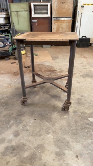 24”x28” Steel Work Table On Rollers