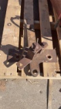 Adjustable hitch