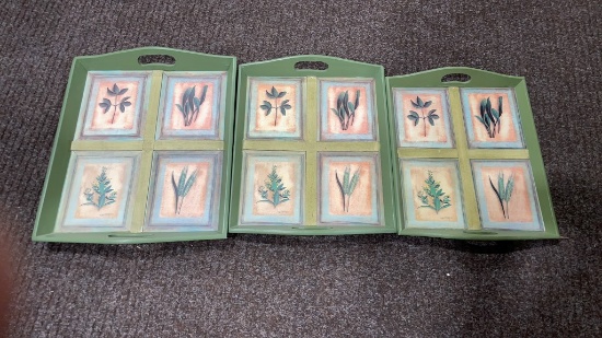 Nesting serving trays