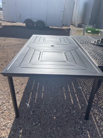 Metal patio table