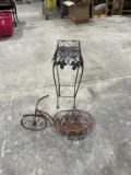 2 decorative plant stands