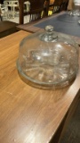 Glass cake plate w/dome