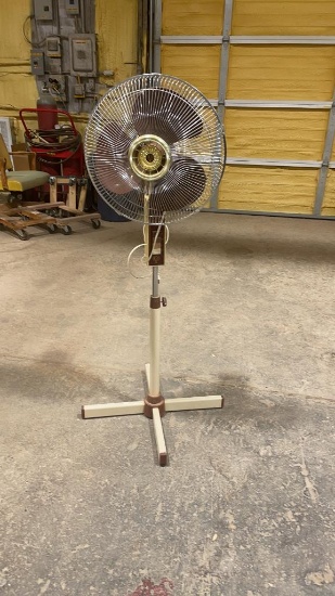 Adjustable fan