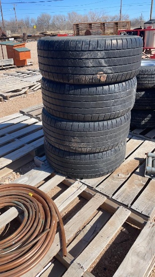 Lot of 4—P275/55R20 tires
