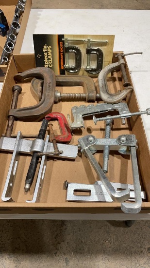 Box of gear pullers & clamps