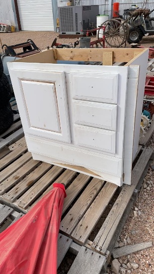 Vanity cabinet