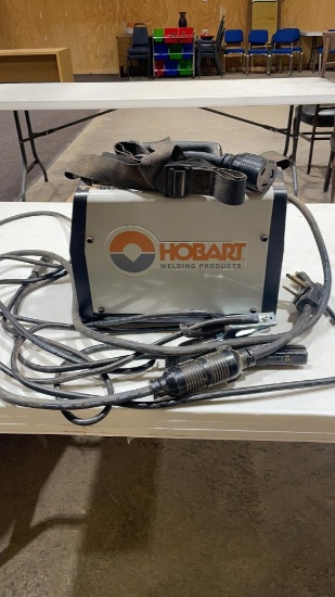HOBART Stickmate 160i stick welder