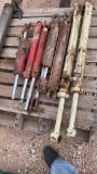 Lot of 8 hydraulic cylinders