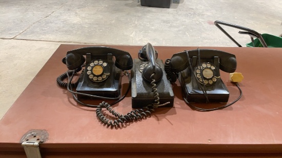 3 vintage rotary telephones
