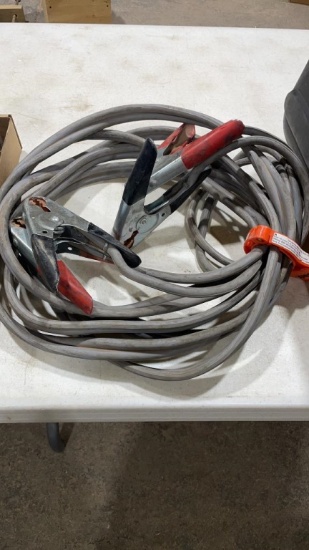 Set of jumper cables