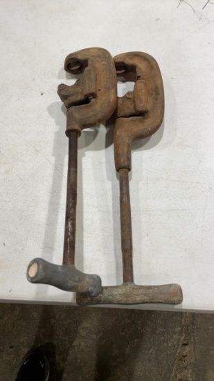 2–No. 2 pipe cutters