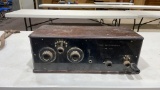 Vintage Tuska radio receiver type 225