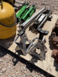 Pair of jack stands
