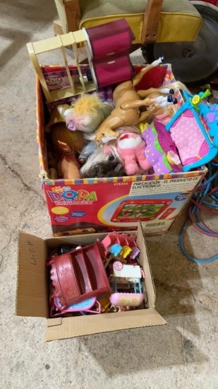 Box of misc toys