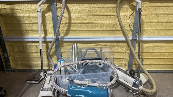 3 Electrolux vacuums, bags & other accessories