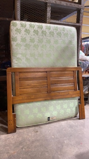 Full size bed set