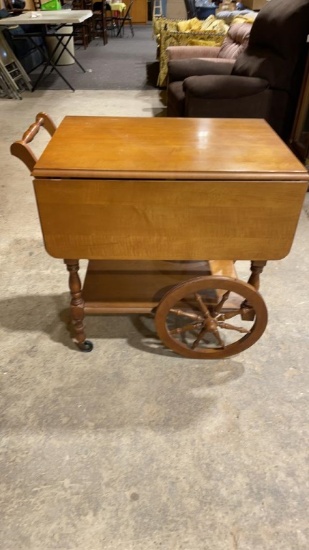 Serving cart