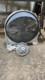 2 fans
