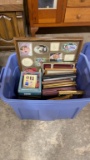 Tub of misc picture frames
