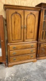 Armoire/TV cabinet