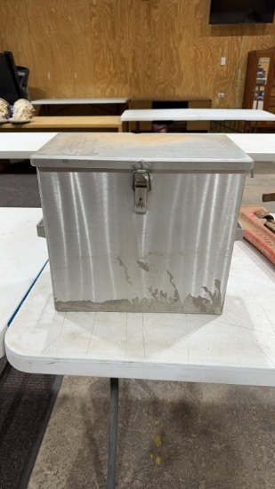Empty aluminum box