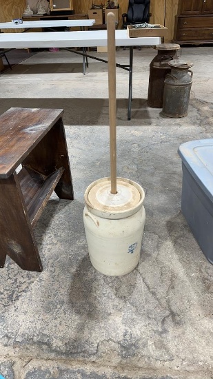 Butter churn