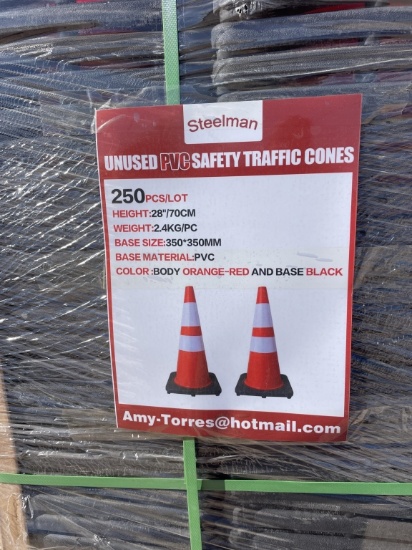 lot of 250 Highway Cones