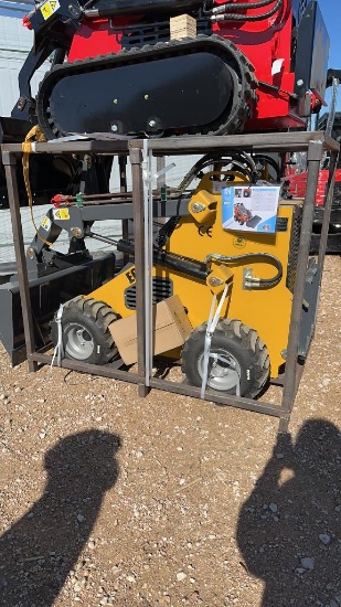 2024 EG380 Mini Skid Steer Loader