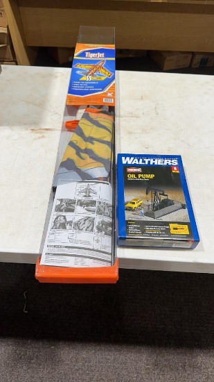 55" TigerJet kite & oil pump model kit