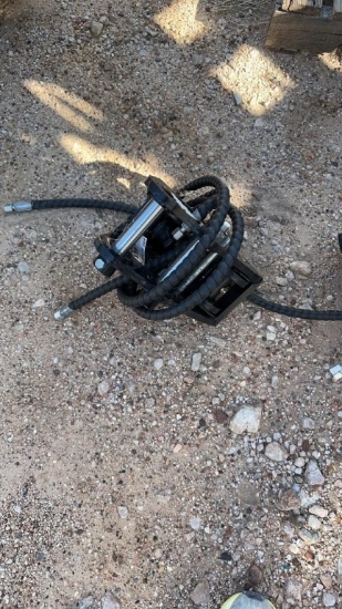 MIVA Mini Excavator quick Hitch