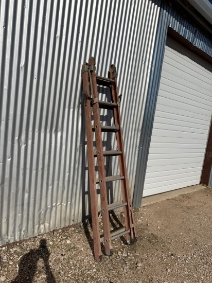 Fiberglass combination ladder