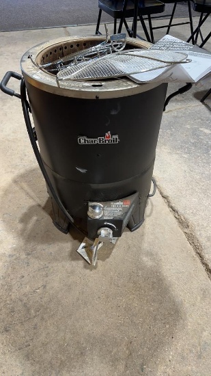Char-Broil oil-less Turkey fryer