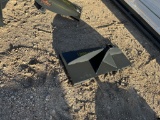 Landhonor skid steer hitch adaptor