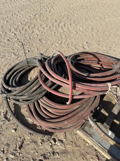 Lot of air hoses