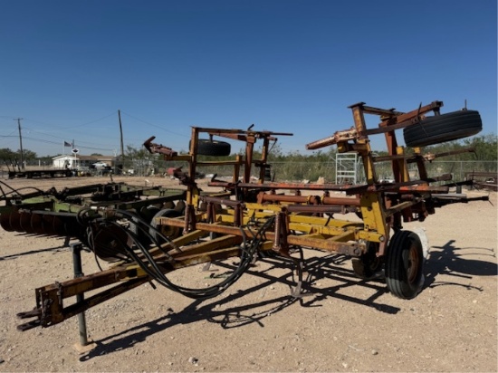 18’ Folding Field Cultivator