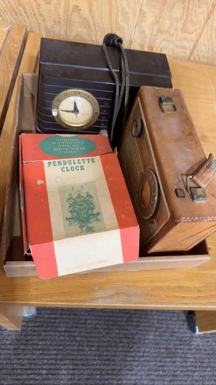 Box of antique clocks & radios